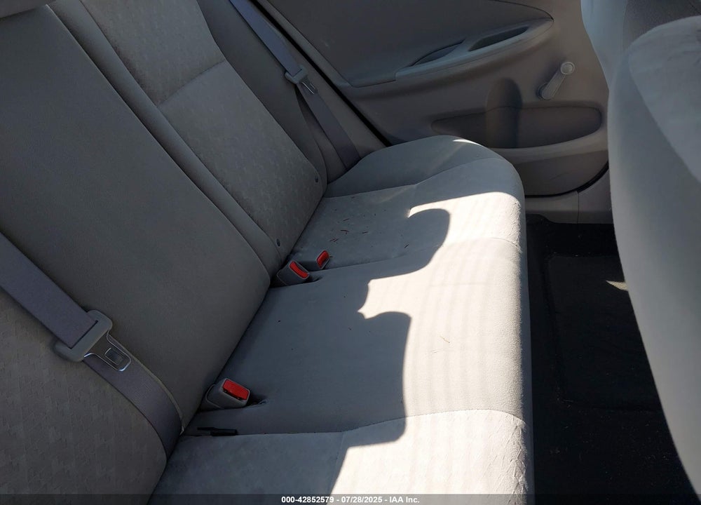 2009 TOYOTA COROLLA VIN: 2T1BU40E39C102184