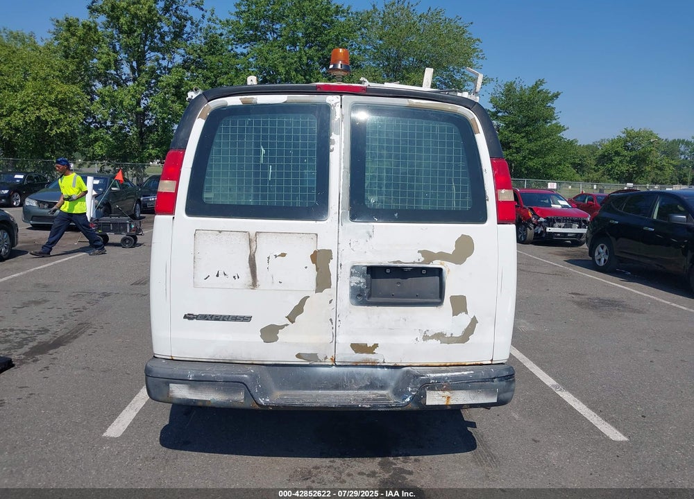 2009 CHEVROLET EXPRESS 2500 WORK VAN VIN: 1GCGG25C891166783