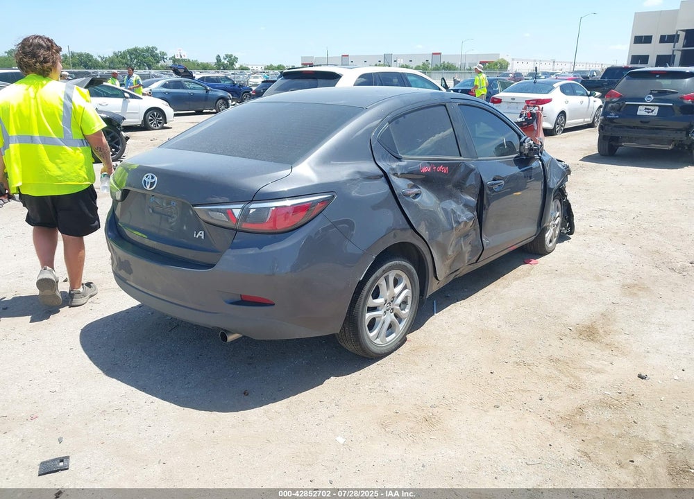 2017 TOYOTA YARIS VIN: 3MYDLBYV7HY192749