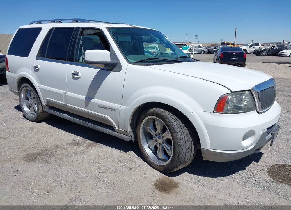 2004 LINCOLN NAVIGATOR VIN: 5LMFU27R24LJ34505