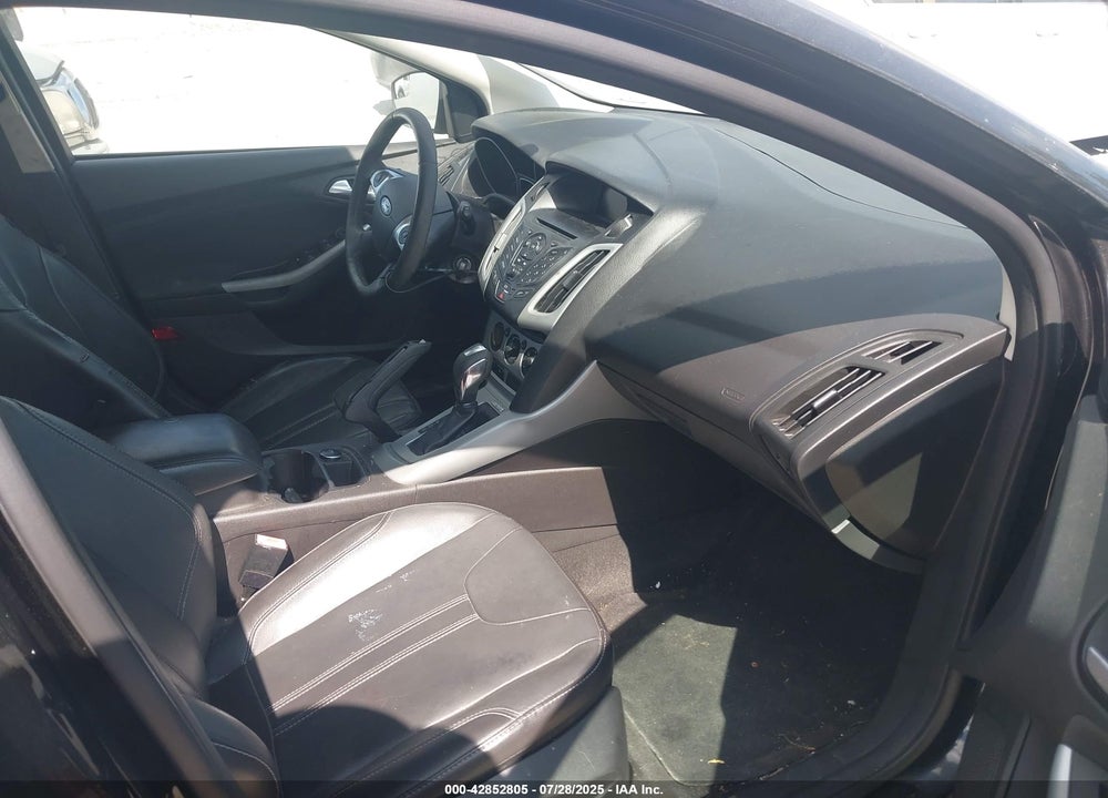 2013 FORD FOCUS VIN: 1FADP3K26DL254058