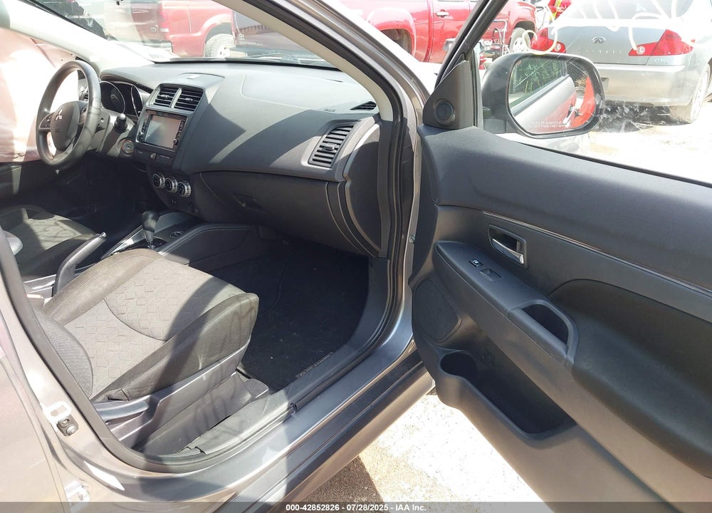 2020 MITSUBISHI OUTLANDER SPORT VIN: JA4AR3AU3LU004418