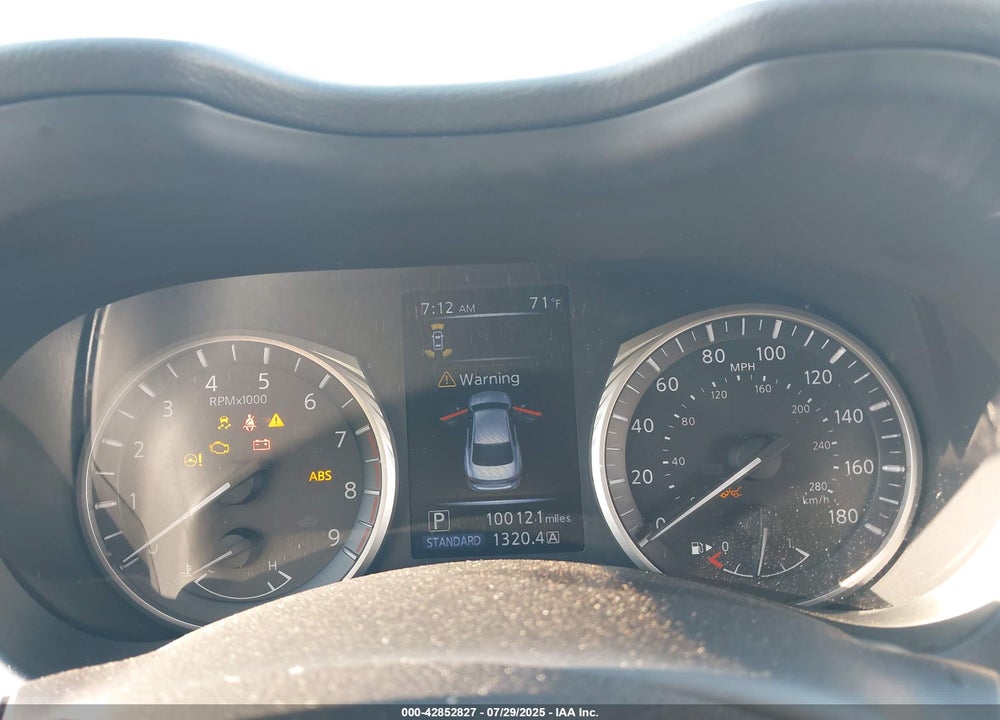 2018 INFINITI Q50 3.0T LUXE VIN: JN1EV7AR0JM445557
