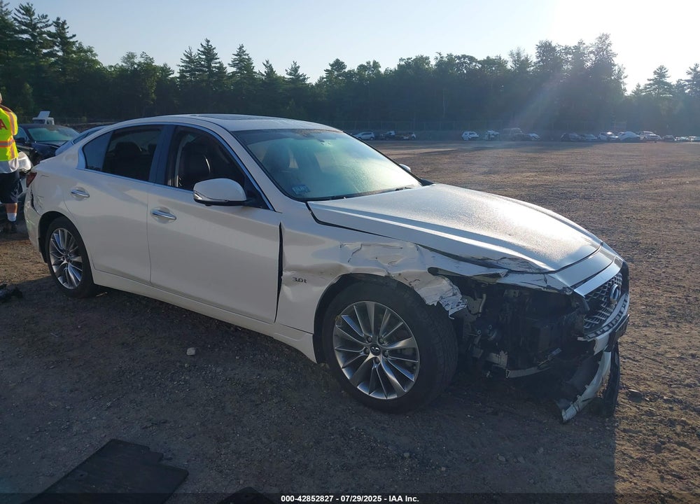 2018 INFINITI Q50 3.0T LUXE VIN: JN1EV7AR0JM445557