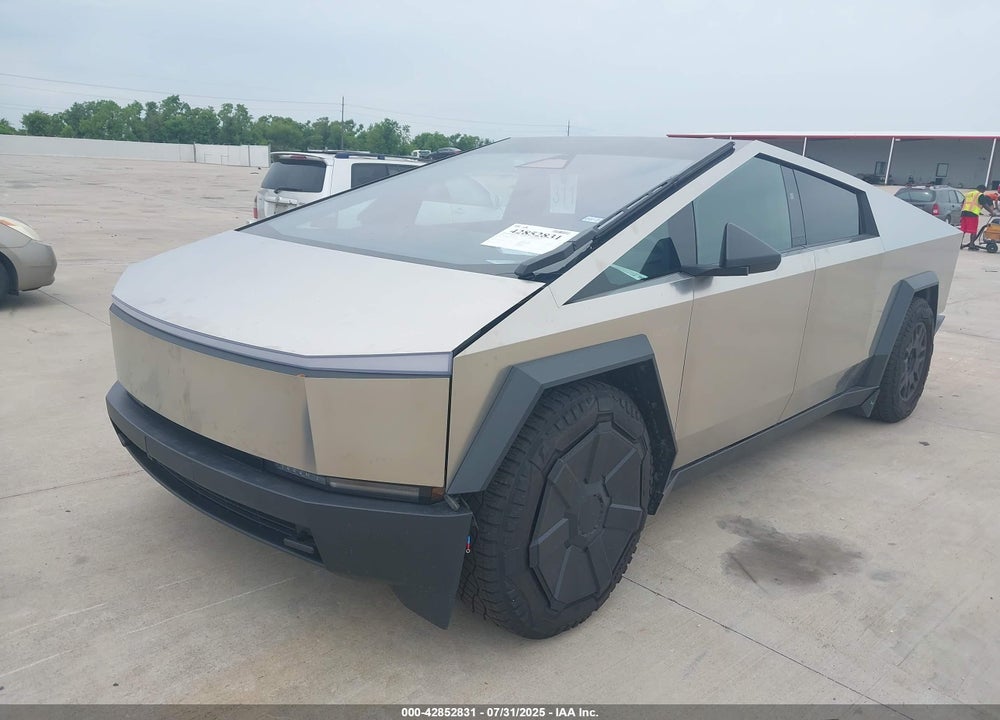 2024 TESLA CYBERTRUCK VIN: 7G2CEHED1RA024132