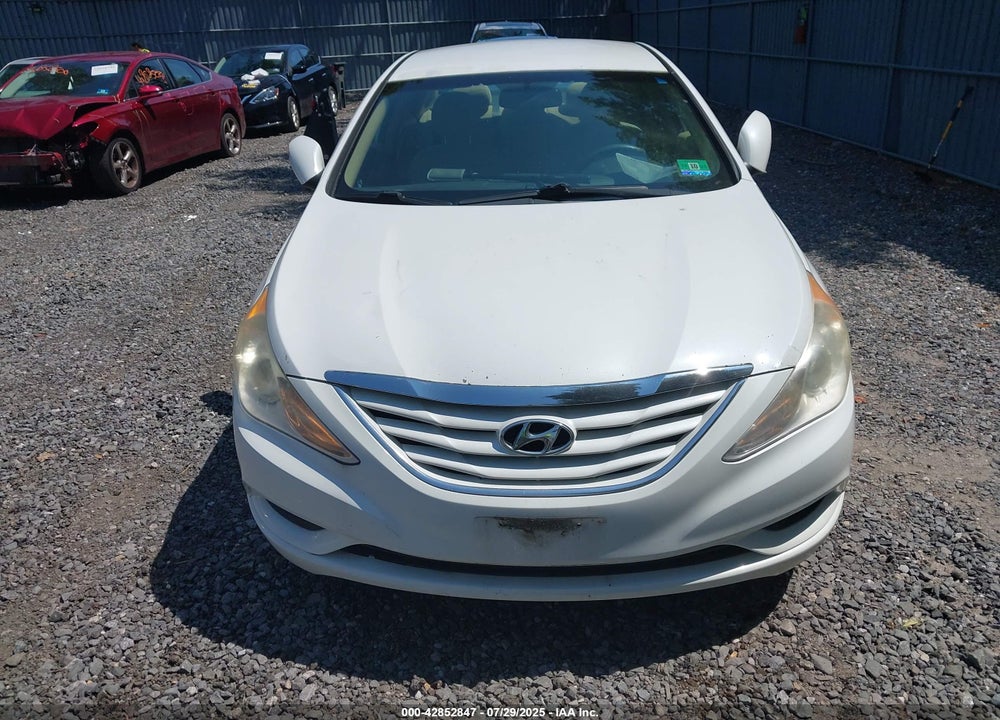 2012 HYUNDAI SONATA VIN: 5NPEB4AC5CH487168