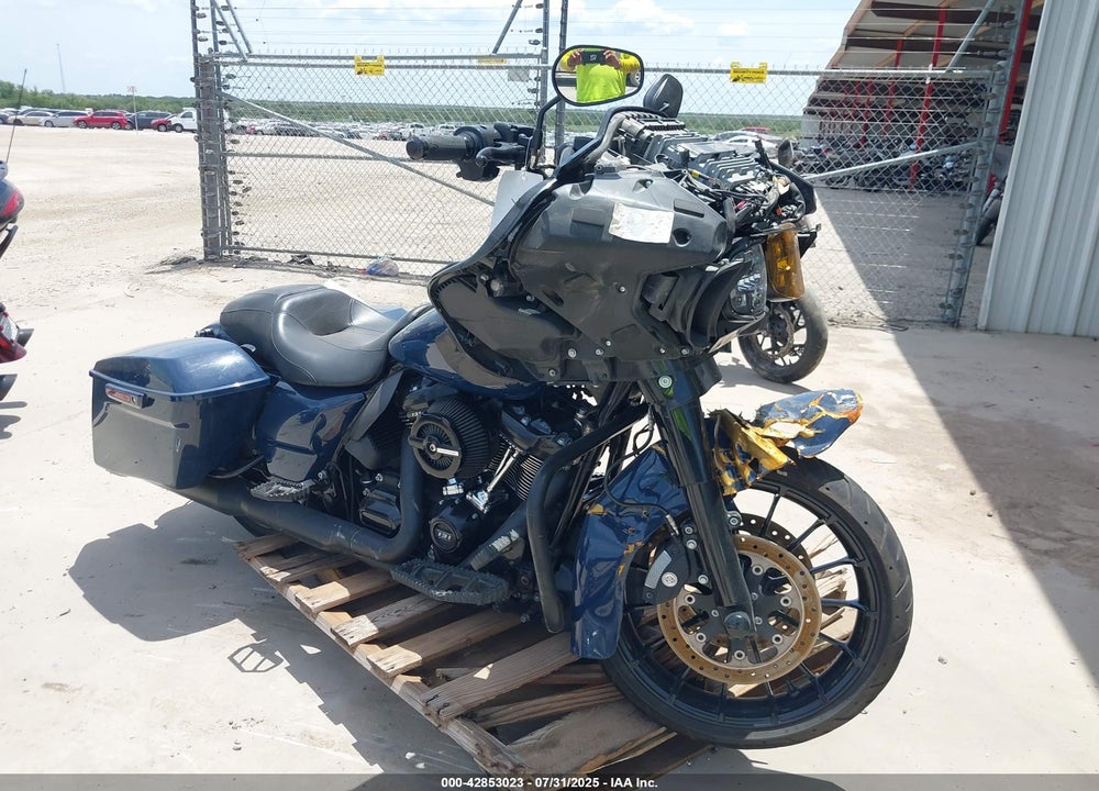 2019 HARLEY-DAVIDSON FLTRXS VIN: 1HD1KTP1XKB613294