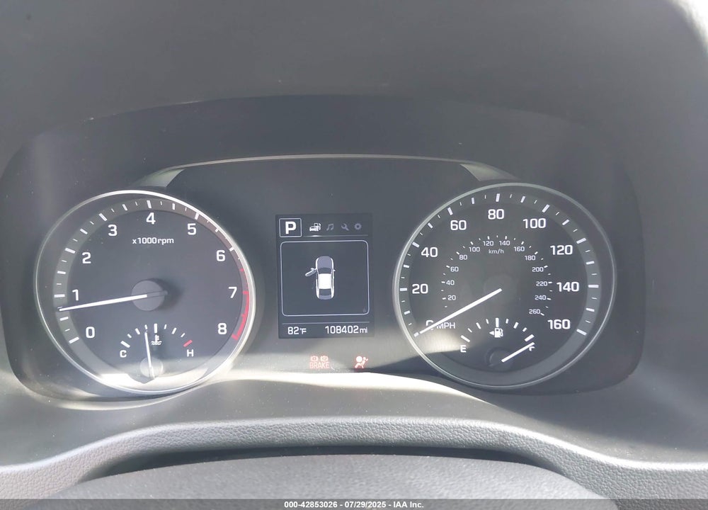 2018 HYUNDAI ELANTRA VIN: 5NPD84LF3JH311217