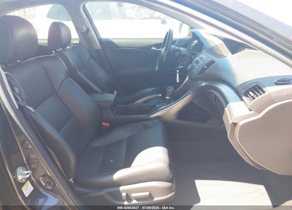 2011 ACURA TSX VIN: JH4CU2F68BC009442