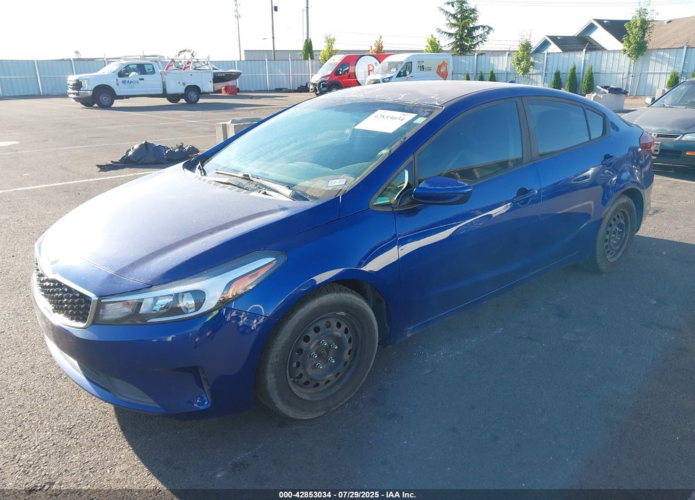 2017 KIA FORTE VIN: 3KPFK4A72HE030076