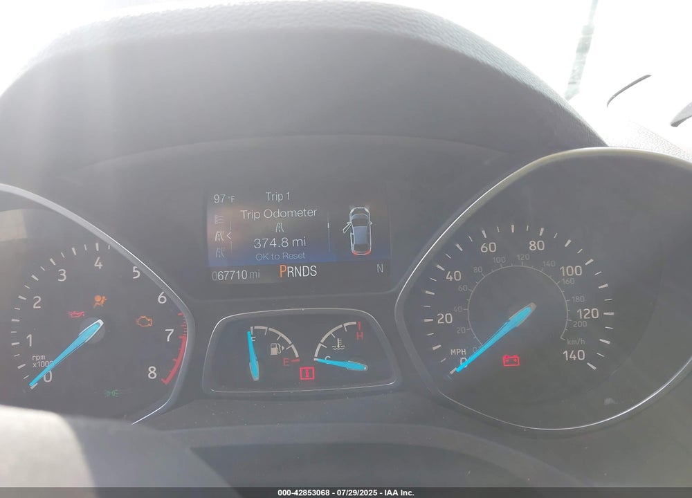 2017 FORD ESCAPE VIN: 1FMCU9J92HUE28445