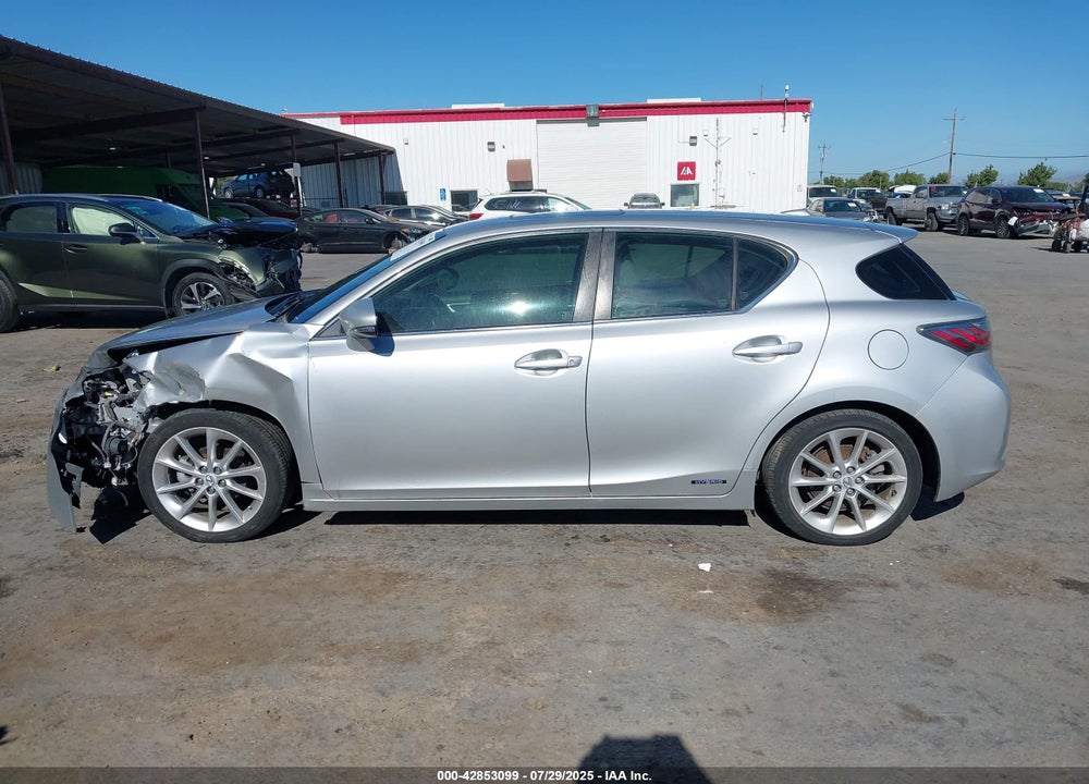 2013 LEXUS CT 200H VIN: JTHKD5BH2D2133218