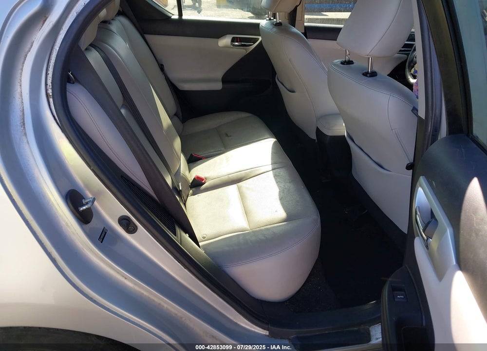 2013 LEXUS CT 200H VIN: JTHKD5BH2D2133218