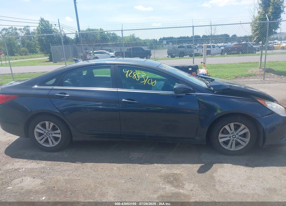 2011 HYUNDAI SONATA VIN: 5NPEB4ACXBH178522