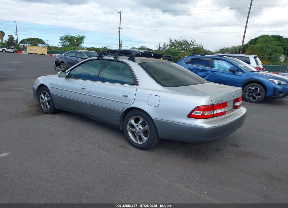 2001 LEXUS ES 300 VIN: JT8BF28G010319872