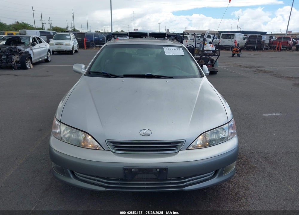 2001 LEXUS ES 300 VIN: JT8BF28G010319872