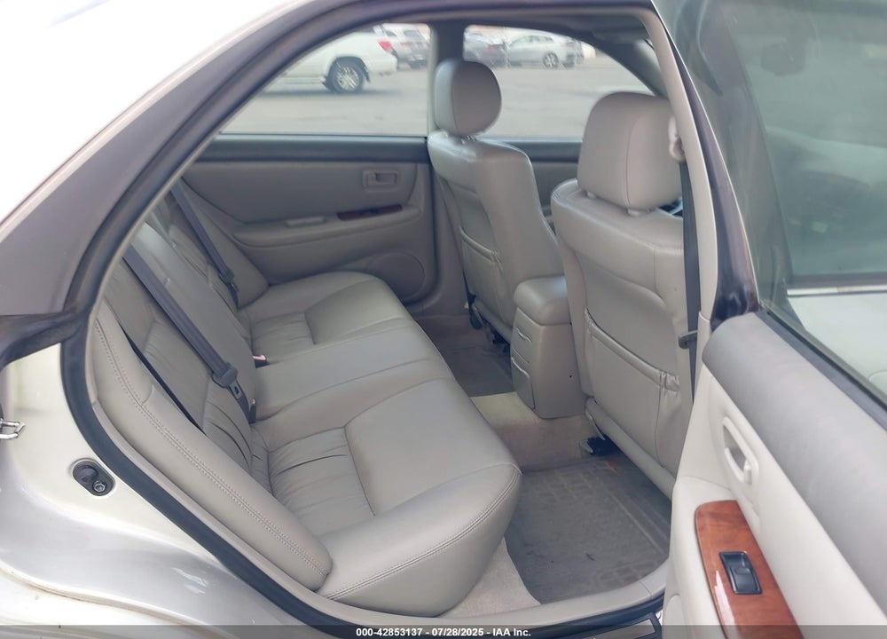 2001 LEXUS ES 300 VIN: JT8BF28G010319872