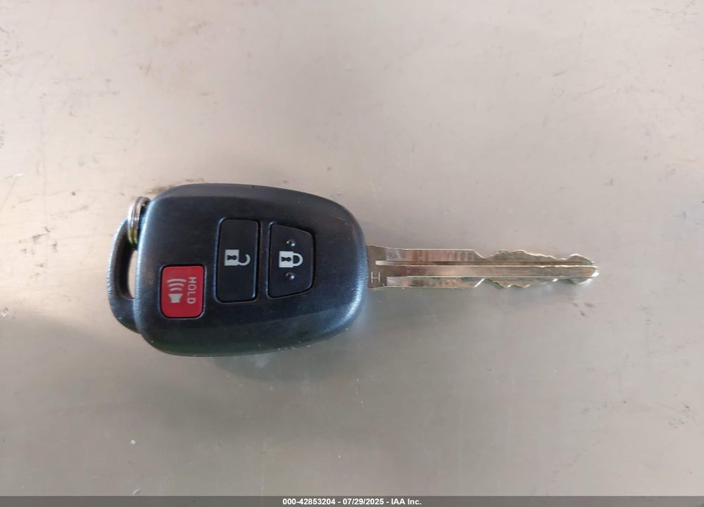 2017 TOYOTA RAV4 VIN: 2T3BFREV0HW619883