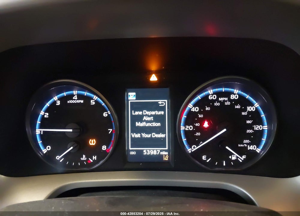 2017 TOYOTA RAV4 VIN: 2T3BFREV0HW619883