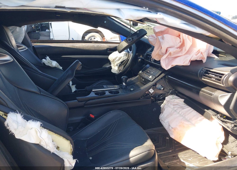 2015 LEXUS RC-F VIN: JTHHP5BC1F5004135