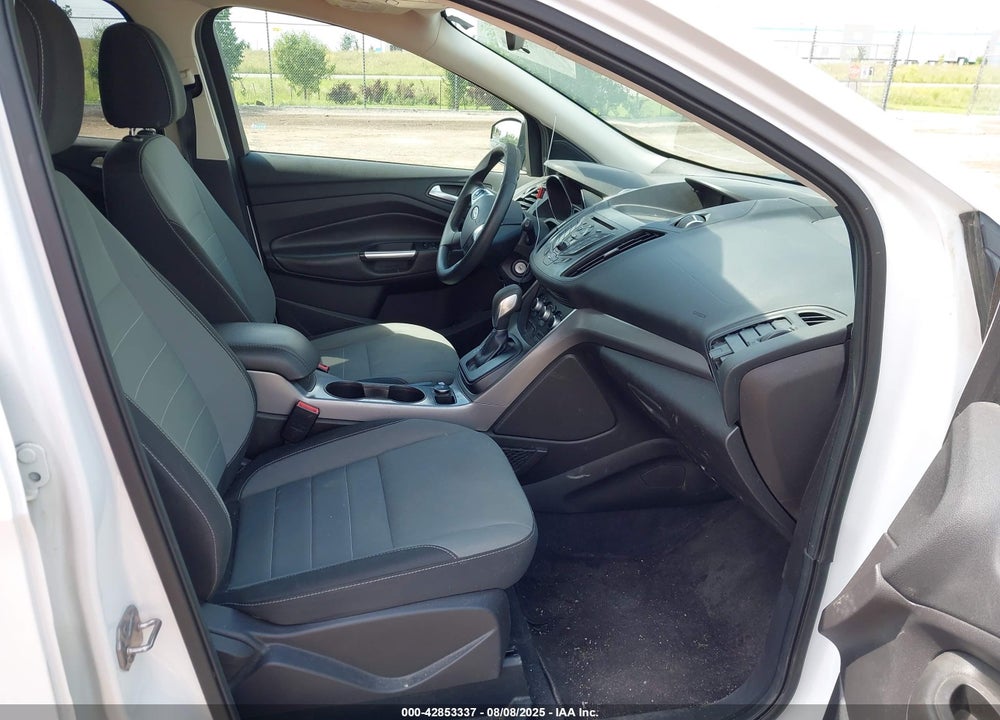 2016 FORD ESCAPE VIN: 1FMCU0GX4GUB00993