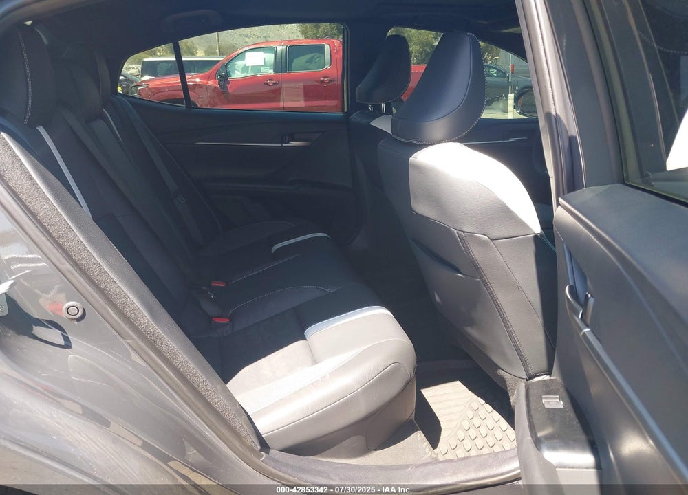 2025 TOYOTA CAMRY SE VIN: 4T1DAACK5SU054113