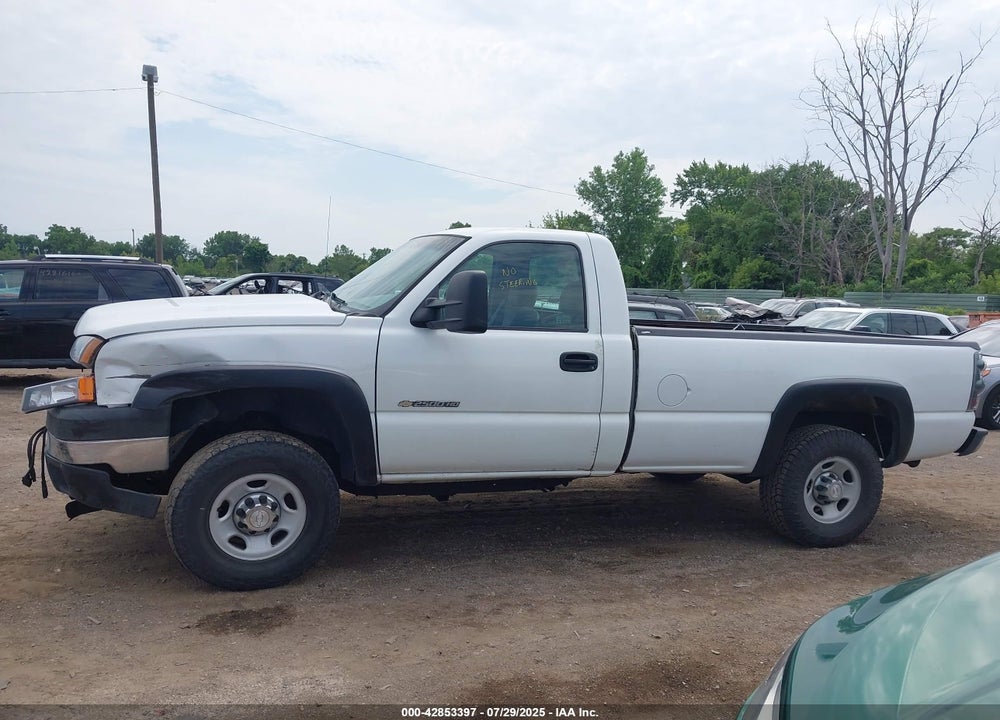 2006 CHEVROLET SILVERADO 2500HD WORK TRUCK VIN: 1GCHK24U26E187484