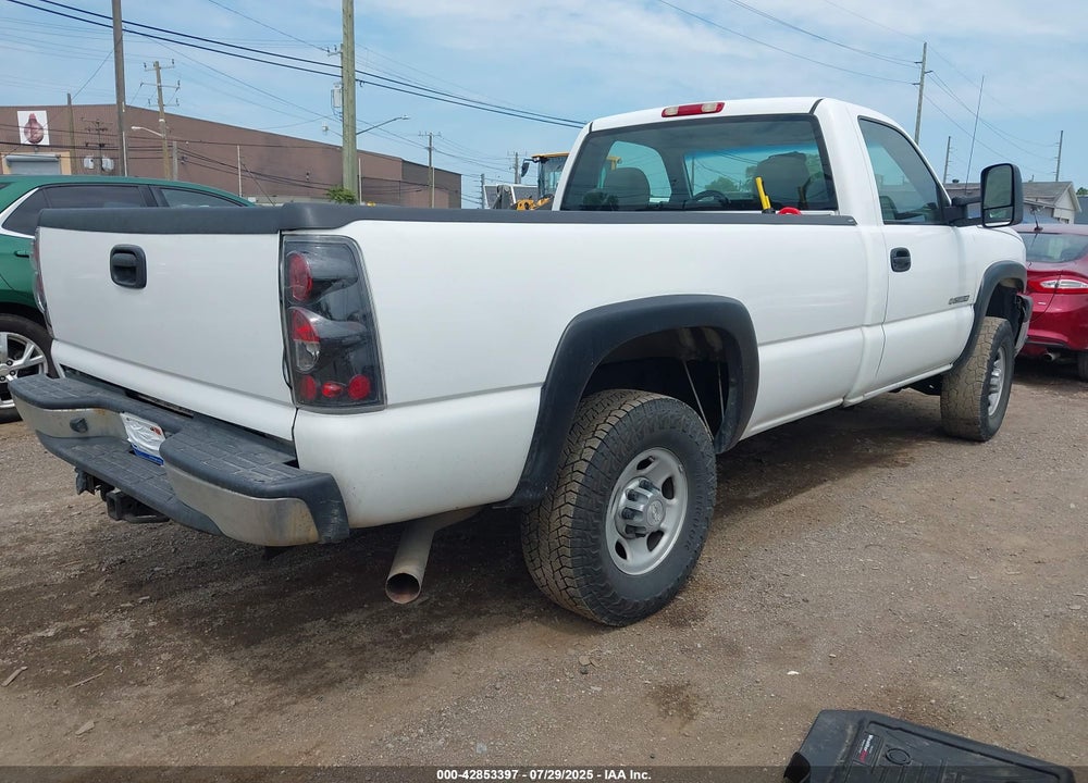2006 CHEVROLET SILVERADO 2500HD WORK TRUCK VIN: 1GCHK24U26E187484