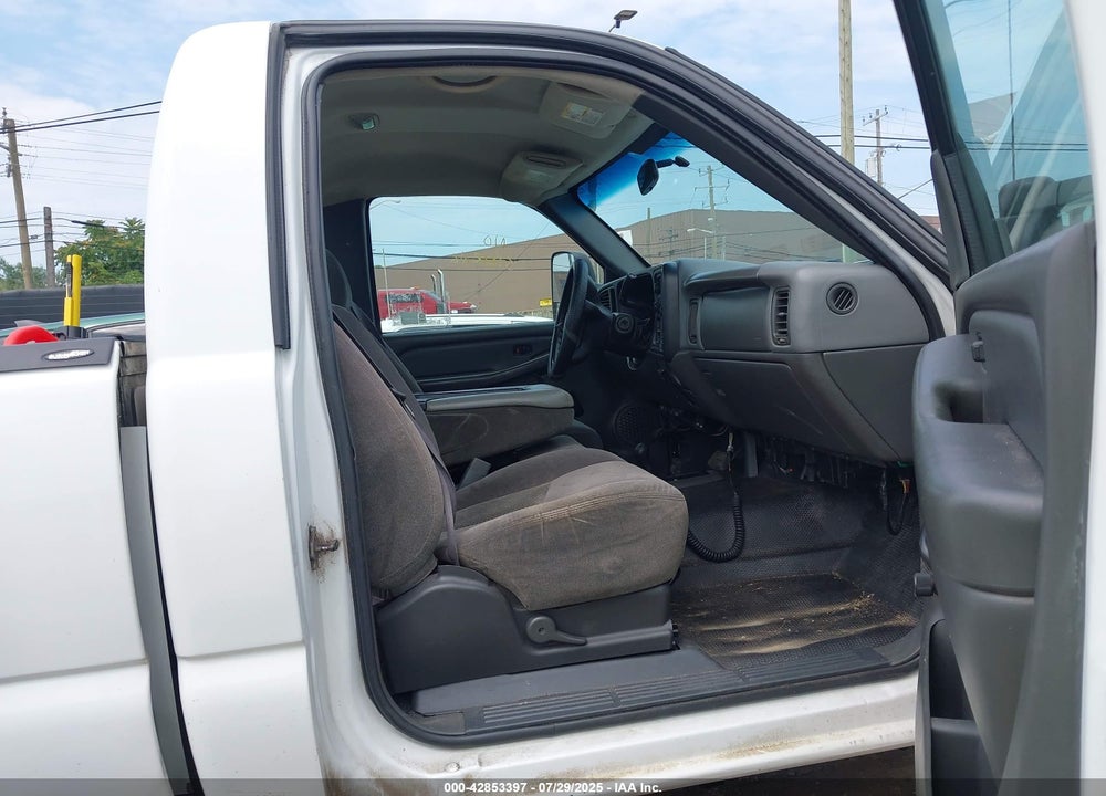 2006 CHEVROLET SILVERADO 2500HD WORK TRUCK VIN: 1GCHK24U26E187484
