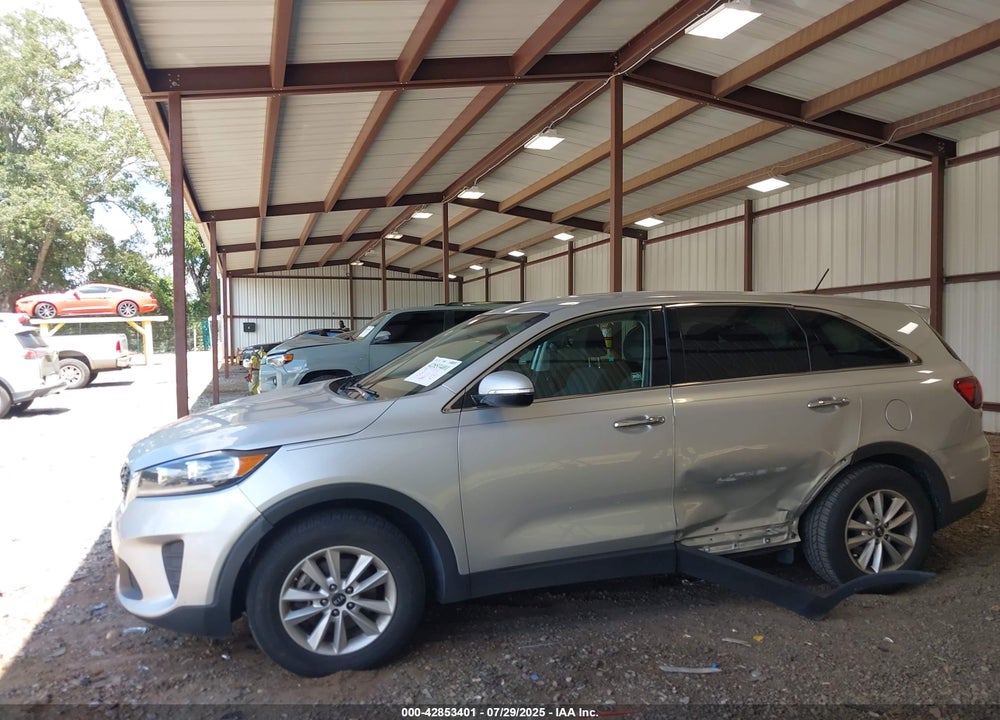 2019 KIA SORENTO VIN: 5XYPG4A30KG552668