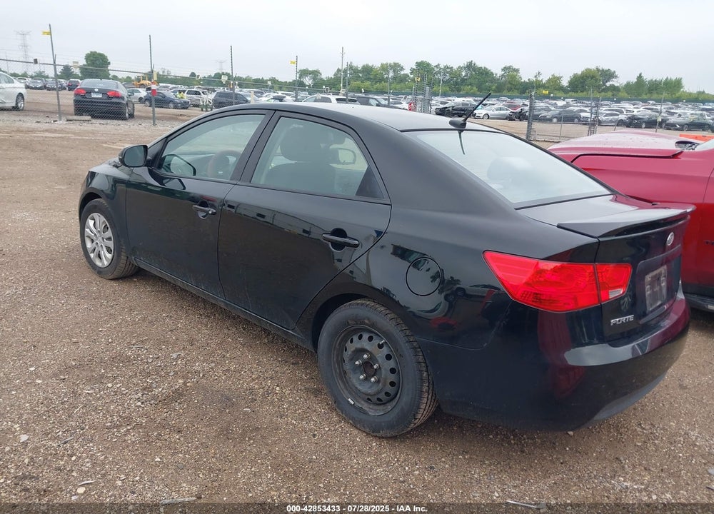 2012 KIA FORTE VIN: KNAFU4A25C5606176