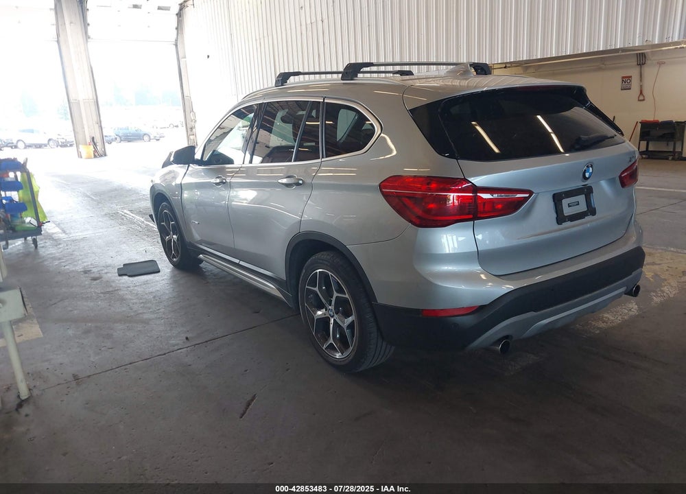2018 BMW X1 VIN: WBXHT3C31J5K22409
