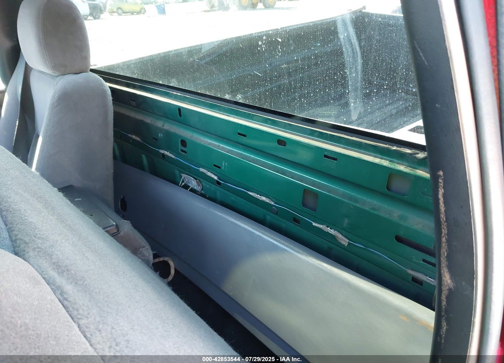 1999 CHEVROLET SILVERADO 1500 LS VIN: 1GCEC14T8XZ113191