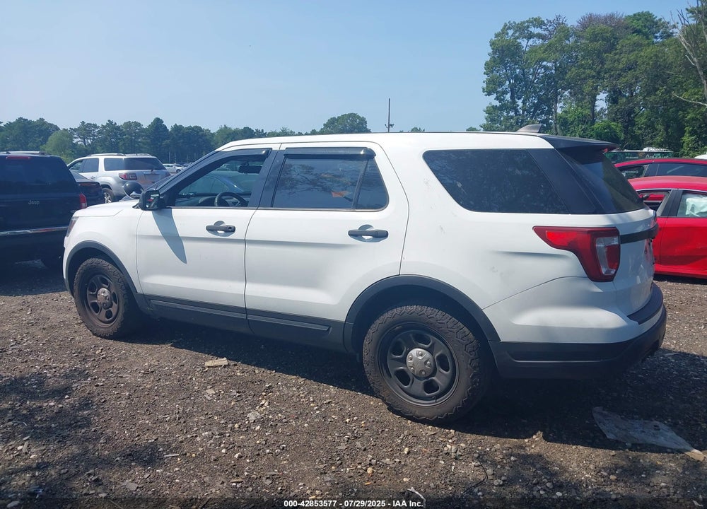 2018 FORD POLICE INTERCEPTOR UTILITY VIN: 1FM5K8AR2JGC17677