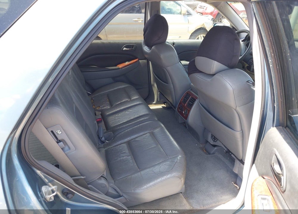 2005 ACURA MDX VIN: 2HNYD18705H536944