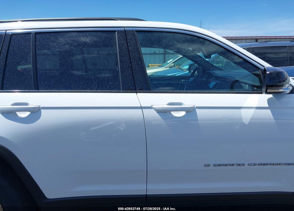 2024 JEEP GRAND CHEROKEE 4XE VIN: 1C4RJYB6XRC135521