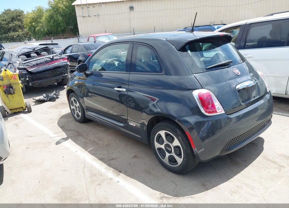 2016 FIAT 500E VIN: 3C3CFFGE8GT229480