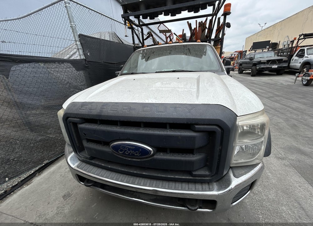 2014 FORD F-450 CHASSIS XL VIN: 1FDUF4GT2EEA59550