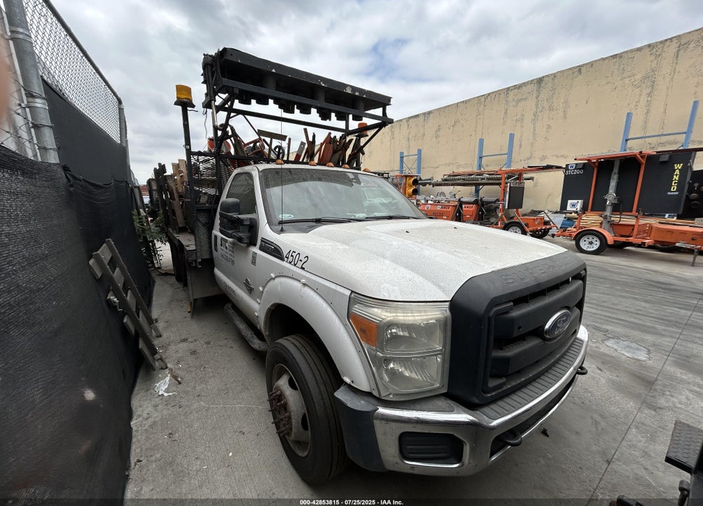 2014 FORD F-450 CHASSIS XL VIN: 1FDUF4GT2EEA59550