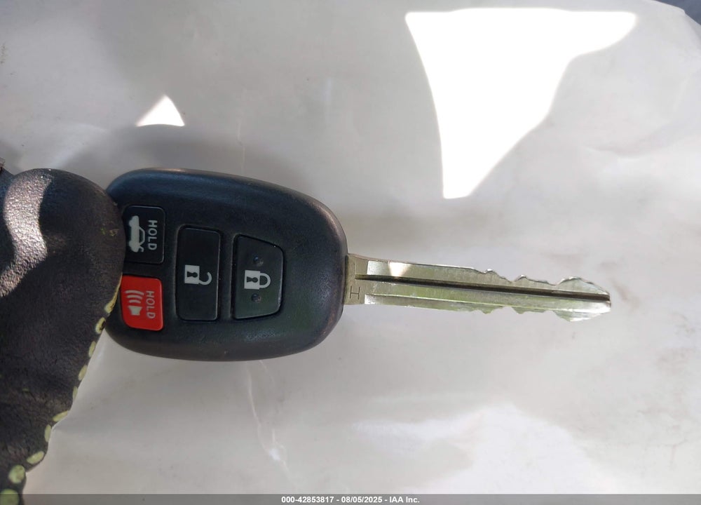 2015 TOYOTA COROLLA VIN: 2T1BURHE0FC417411