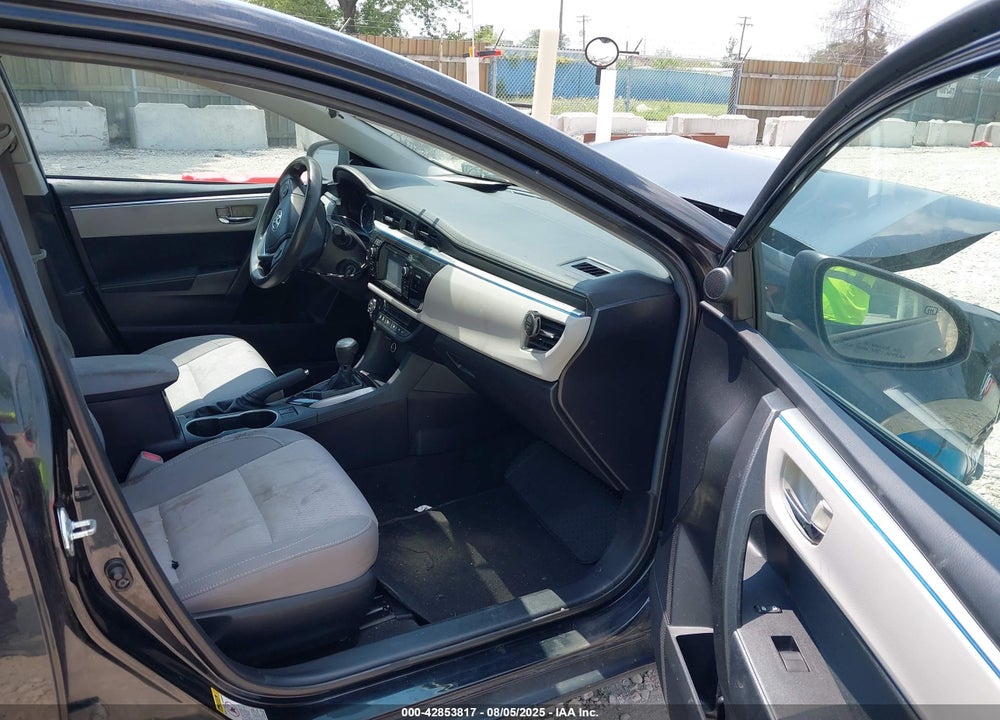2015 TOYOTA COROLLA VIN: 2T1BURHE0FC417411