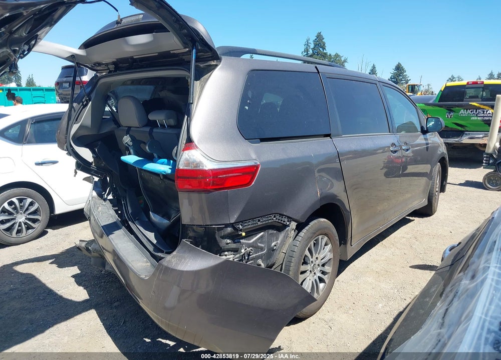 2020 TOYOTA SIENNA XLE PREMIUM VIN: 5TDYZ3DC8LS057403