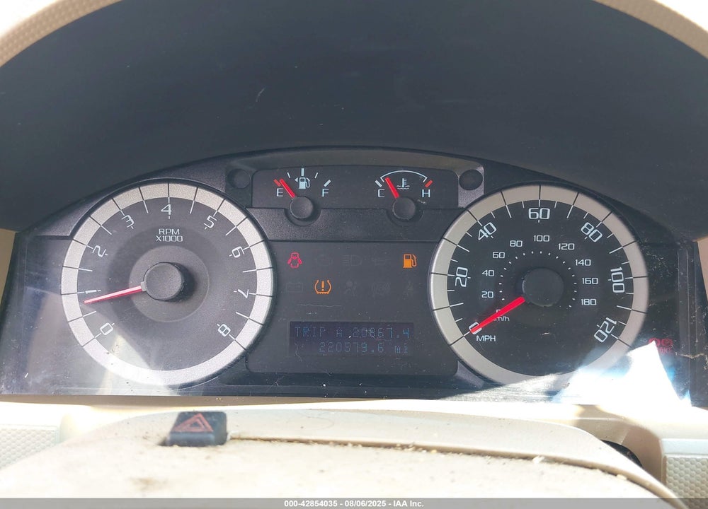 2010 FORD ESCAPE VIN: 1FMCU0DG4AKD09609