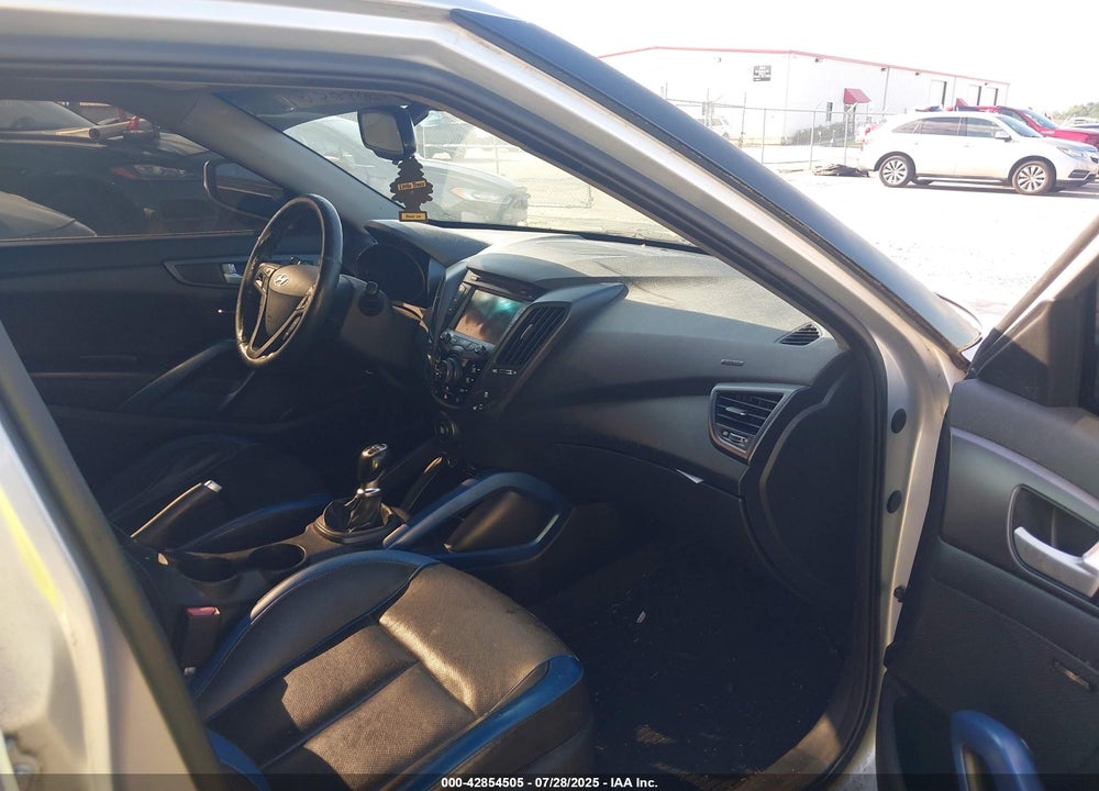 2013 HYUNDAI VELOSTER VIN: KMHTC6AE5DU112756
