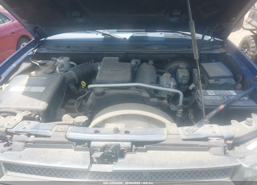 2005 CHEVROLET TRAILBLAZER LS VIN: 1GNDS13S652382388