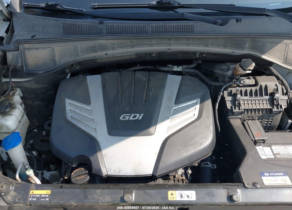 2017 HYUNDAI SANTA FE VIN: KM8SM4HF0HU226858