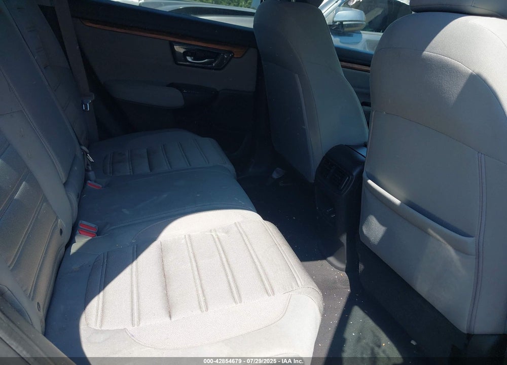 2017 HONDA CR-V VIN: 2HKRW2H57HH663890