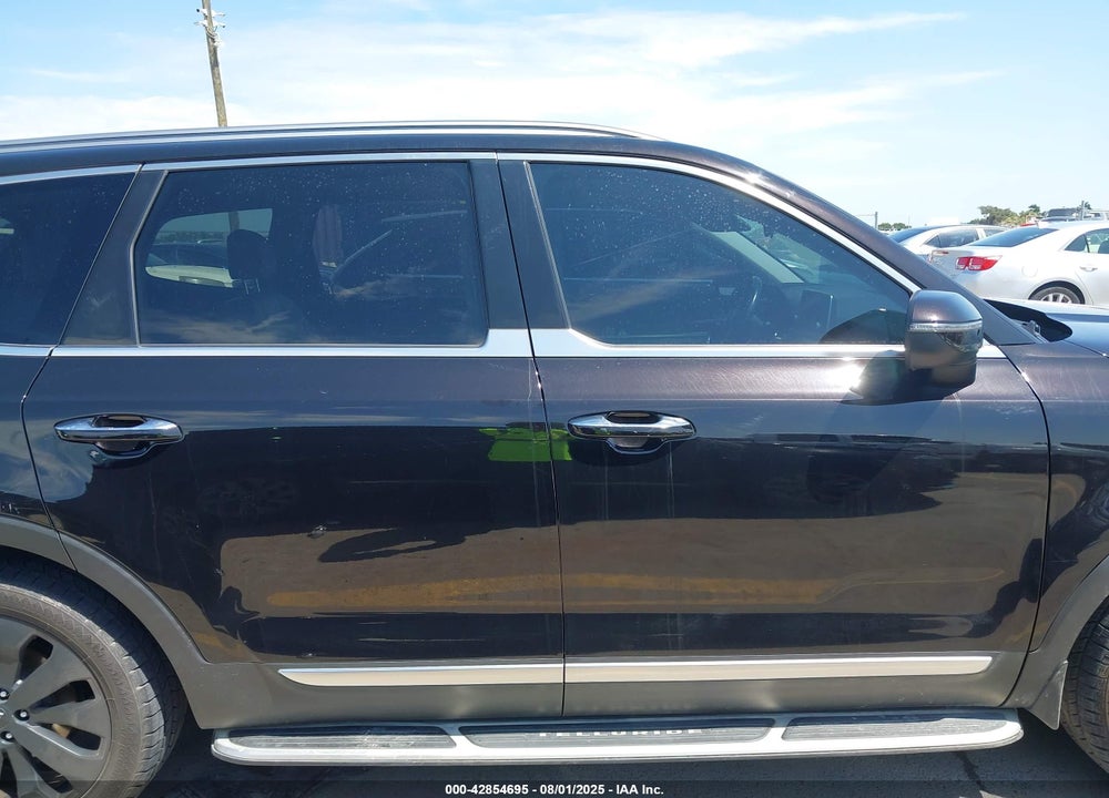 2021 KIA TELLURIDE VIN: 5XYP64HC0MG111974