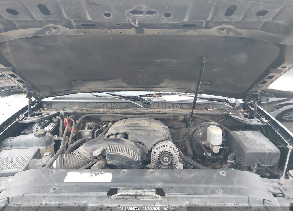 2011 CHEVROLET TAHOE VIN: 1GNSCCE00BR206838