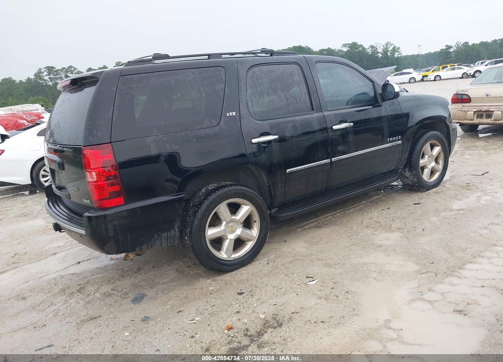 2011 CHEVROLET TAHOE VIN: 1GNSCCE00BR206838